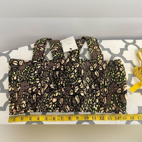 A.L.C. Cielo Smocked Crop Tank NWT Size 12 - Picture 11 of 11